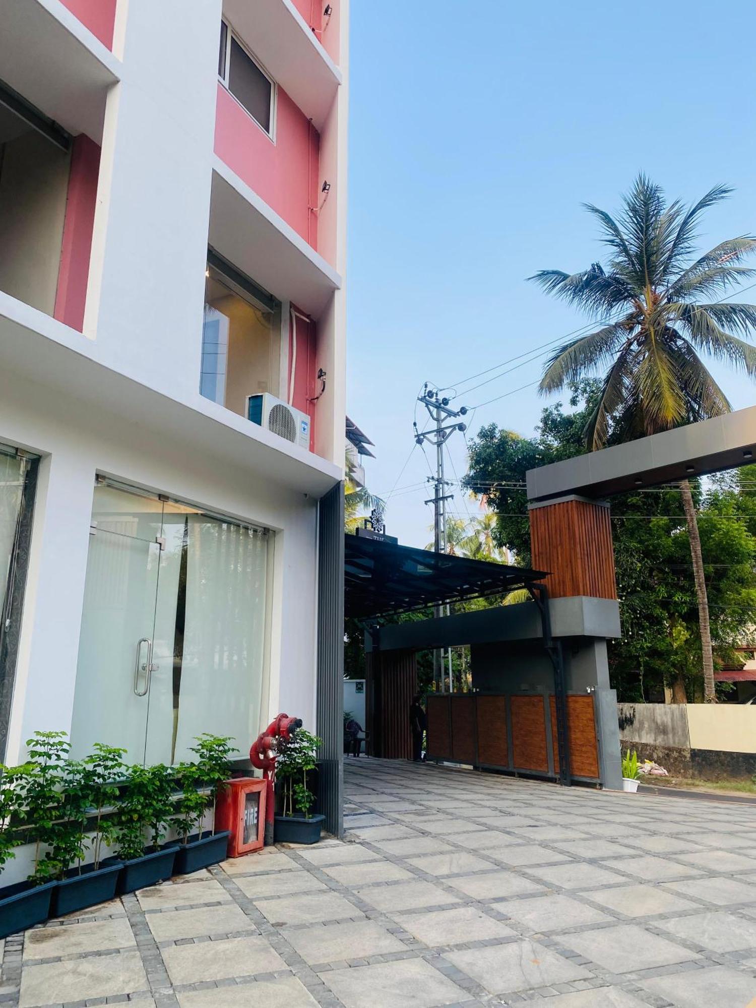 The Habitat Suites Guruvāyūr Exteriér fotografie